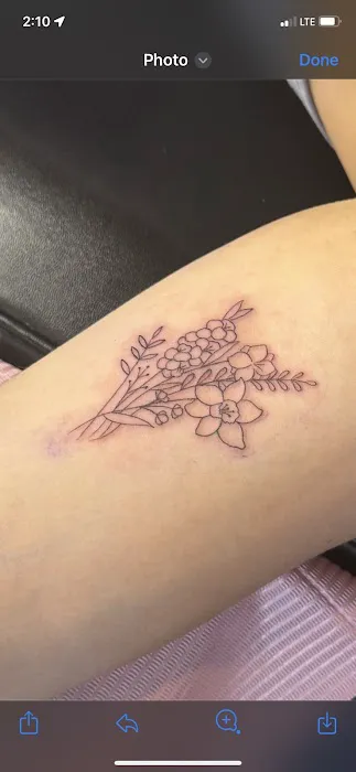 Golden Hammer Tattoo Studios 0