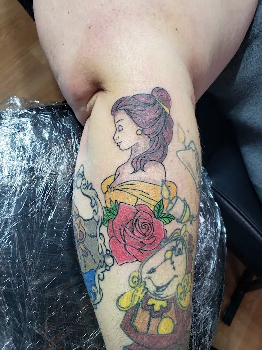 Blissful Ink Tattoo & Art Studio 9