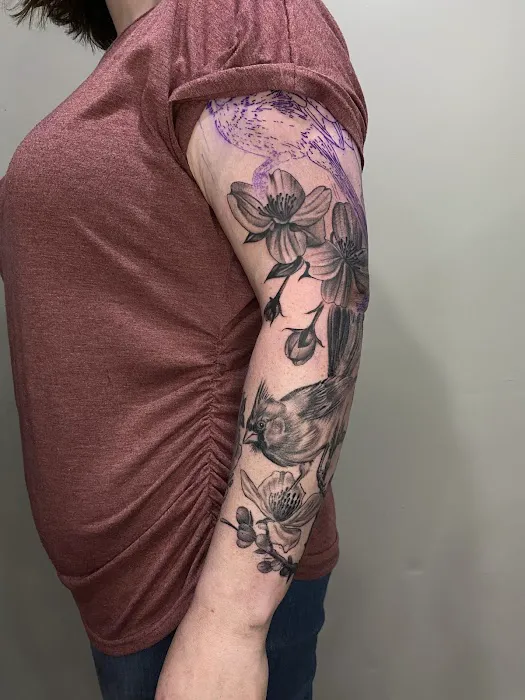 Wanderlust Tattoo & Piercing 4