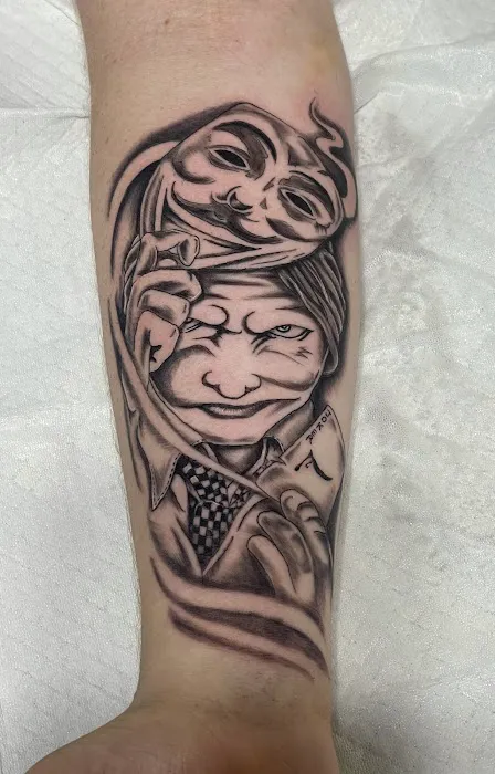 Smok’in Irons Tattoo 5