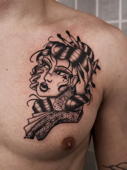 Golden Fleece Tattoo & Piercing 3