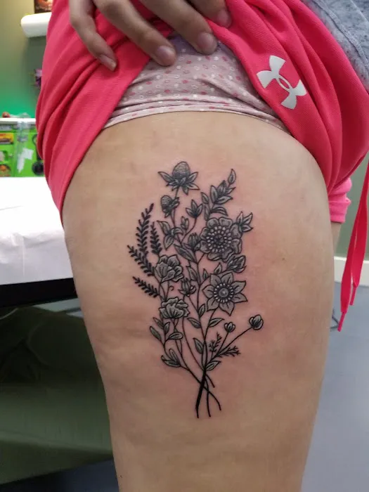 5th Element Tattoos and Hair-Do's 9