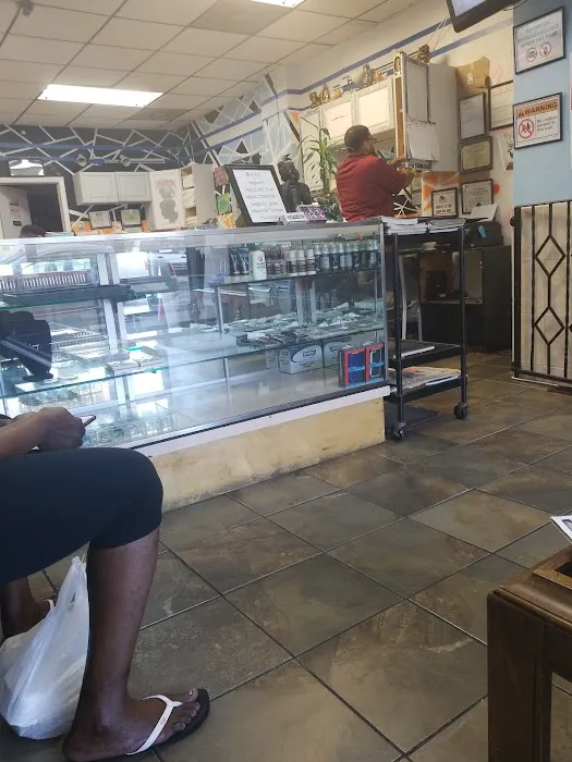 Ill Skillz Tattoo Shop 2