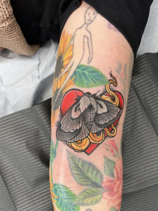 Kaeru Tattoo Co 1