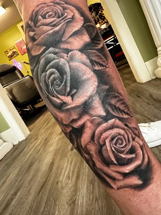Fodor Ink Tattoo Studio 6