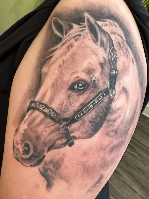 Fodor Ink Tattoo Studio 0
