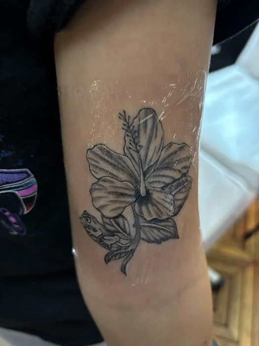 Tucci’s Tattoo & Piercings Studio/Skate shop 3