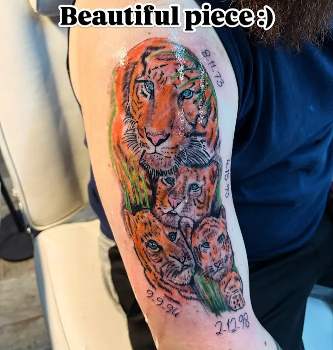 Tucci’s Tattoo & Piercings Studio/Skate shop 5