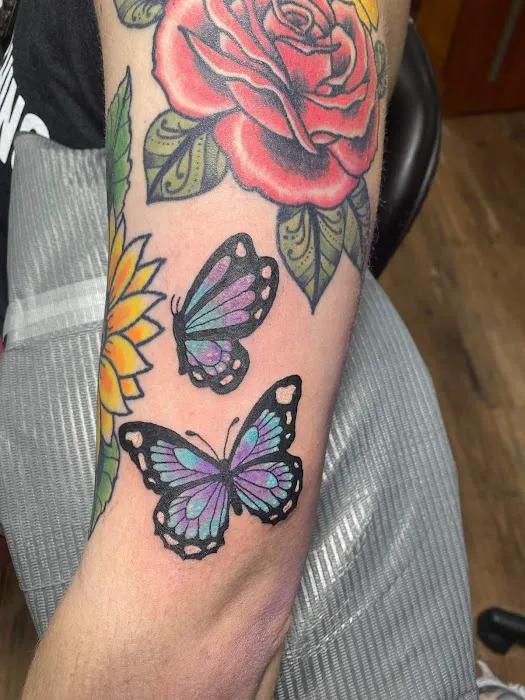 Abaddon Studio Tattooing & Piercings 4