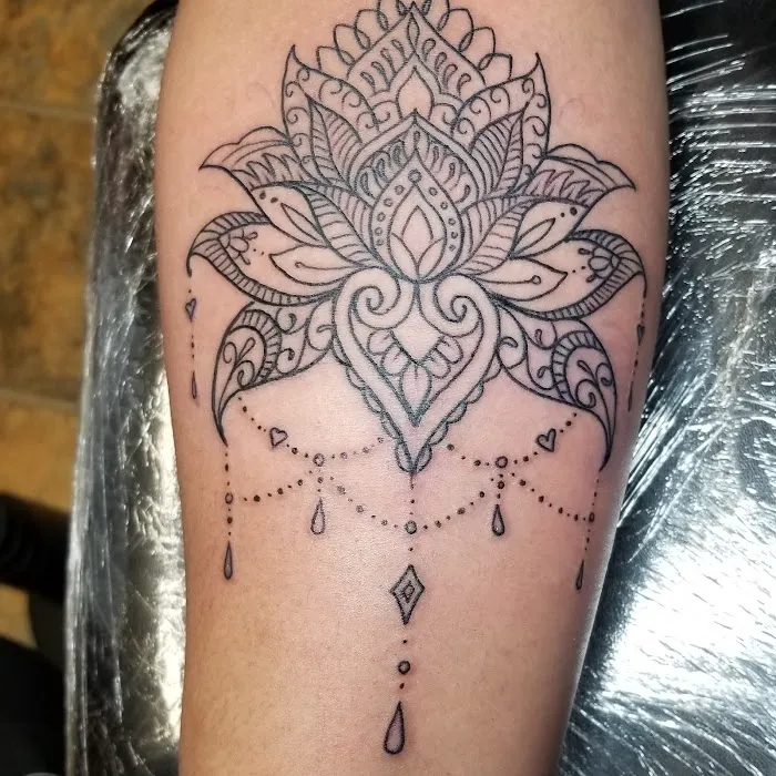 INKjection tattoo & body piercing.LLC 5