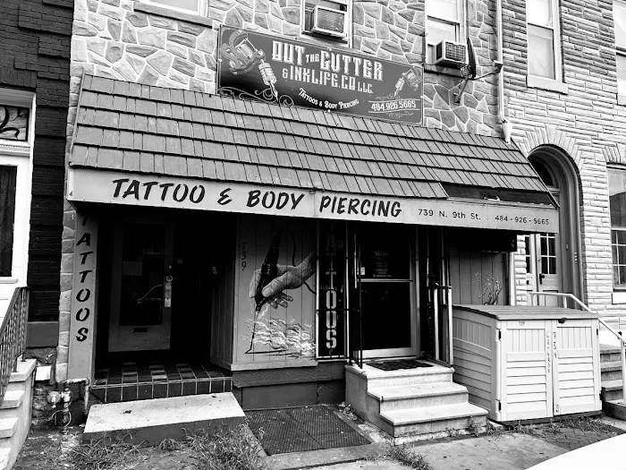 Out The Gutter & Inklife.co LLC Tattoos & body piercing 8