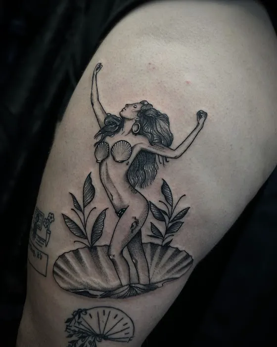 Alex Quinn Tattoos 2