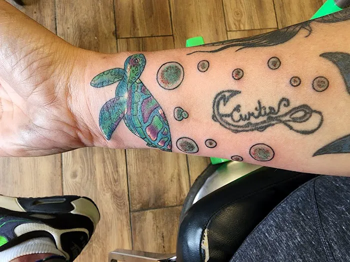 United Ink Tattoo 4