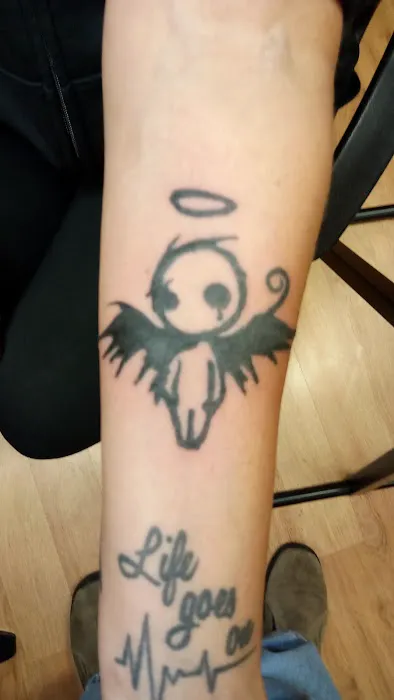 Hailey Jean's Tattoo Studio 0