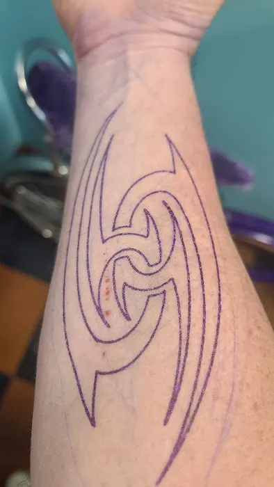 Fall River Tattoo Co 5