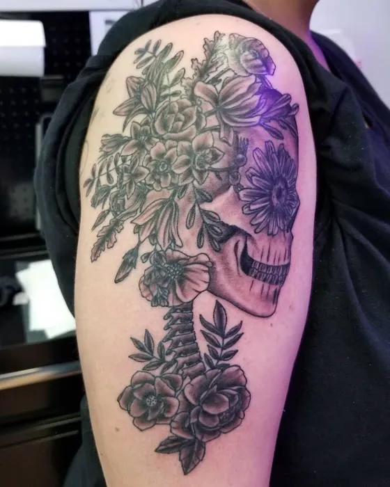 Two Pricks Tattoo 0
