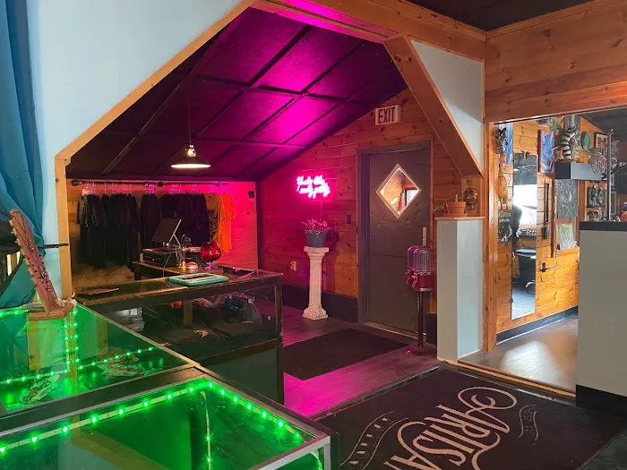 Artisan Ink Body Art Studio 9