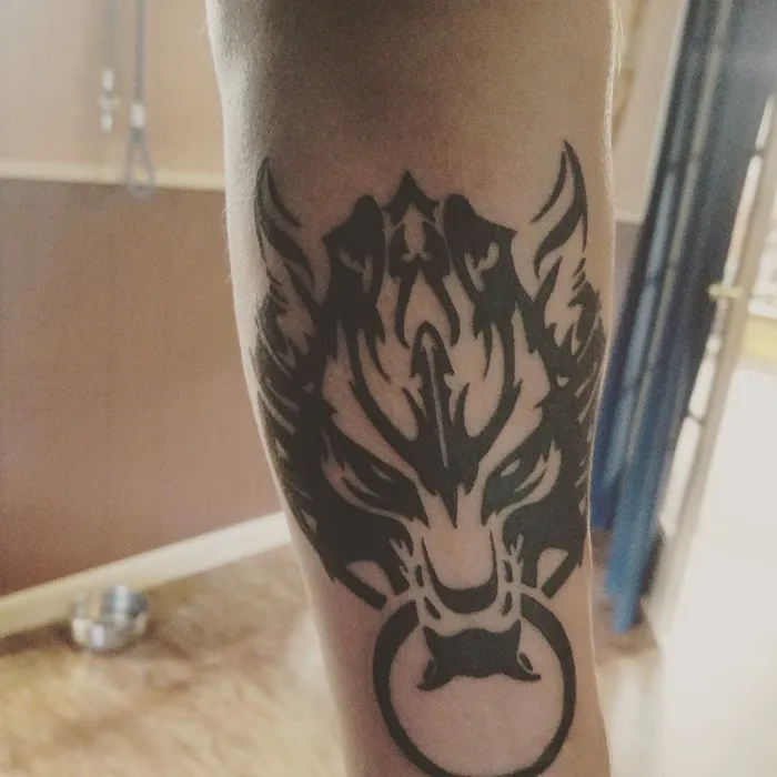 Deep Sticks Tattoo & Art House 4