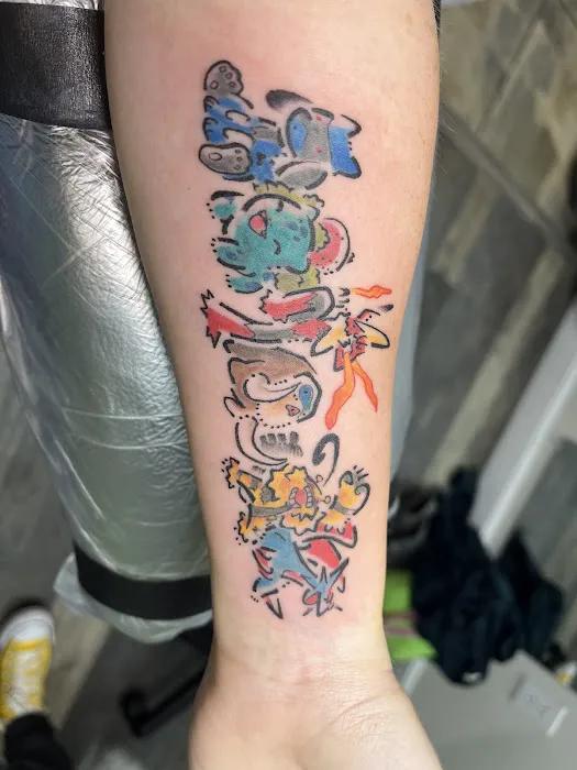 Fight or Flight Tattoo & Piercing 3