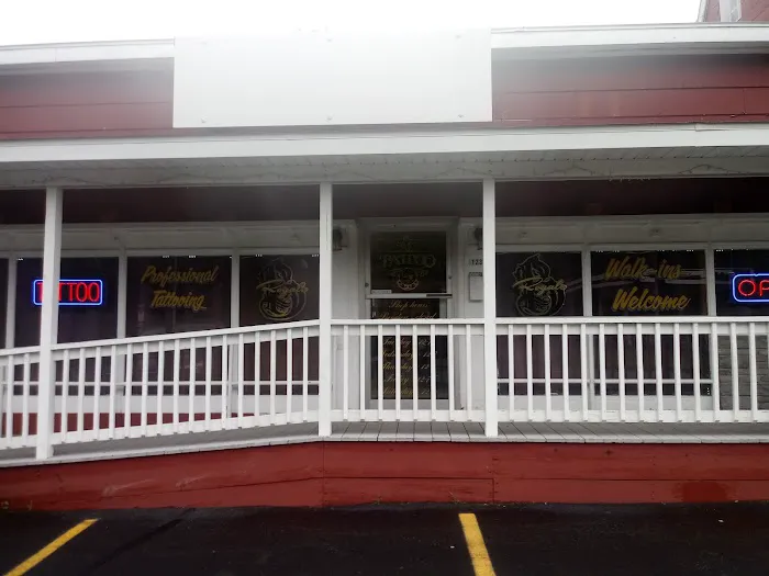 Black Royale Tattoo Studio 6