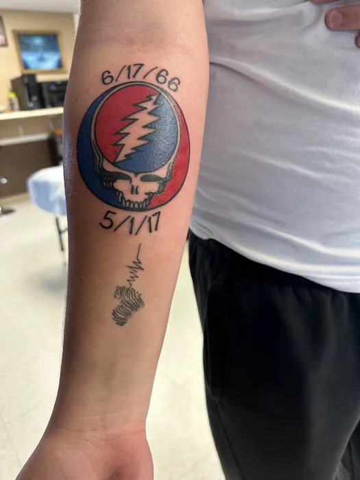 Black Royale Tattoo Studio 2