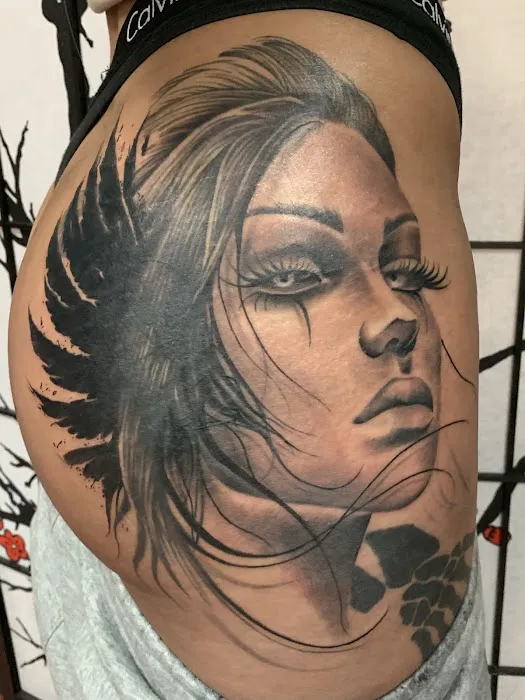 Black Point Tattoo Studio 4