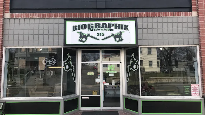 BioGraphix Tattoo Studio 8