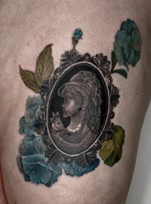 Colin Bussing Tattoos 5