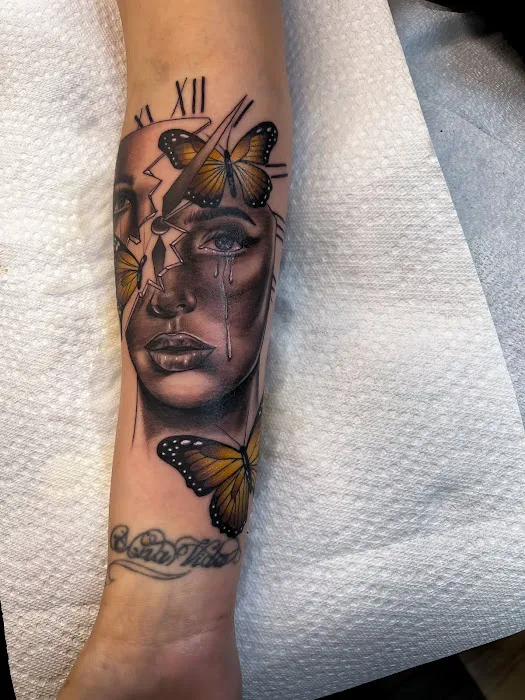 Carmelo's Ink City 4