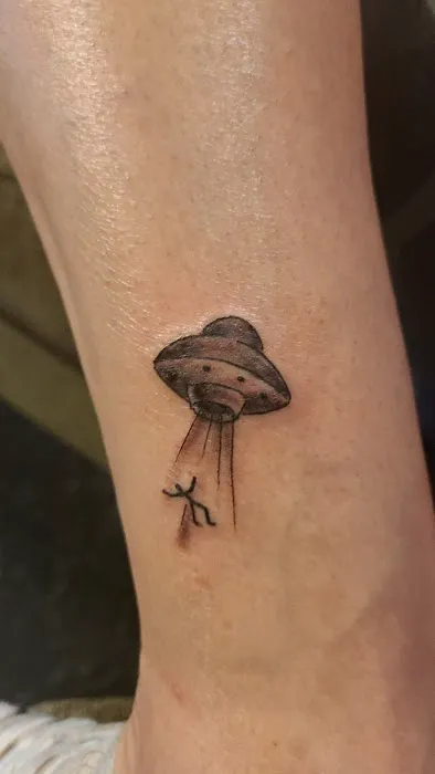 Bring Your Skin Tattoo and Piercing 2