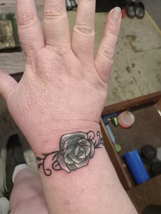 Bring Your Skin Tattoo and Piercing 3