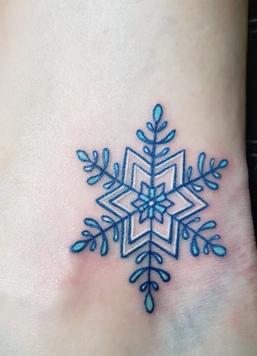 Local Color Tattoos and Piercings 7