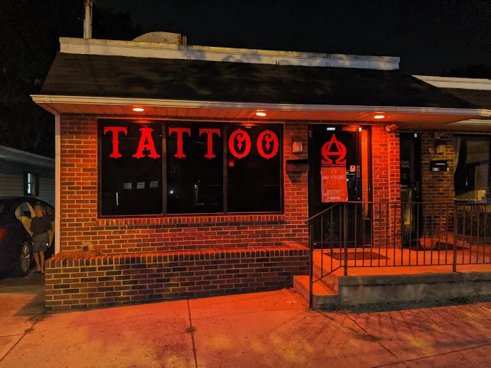 Ahava Tattoo Studio 8