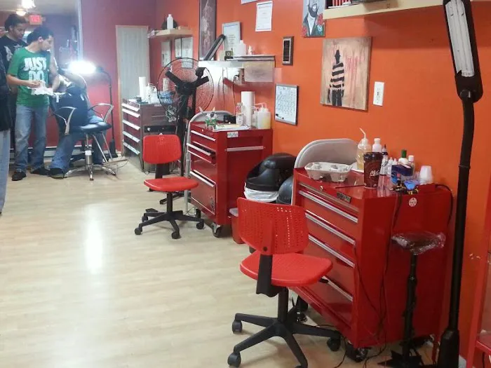 Skin Deep Tattoo & Piercing 7