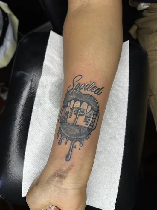 YonnTatts 2