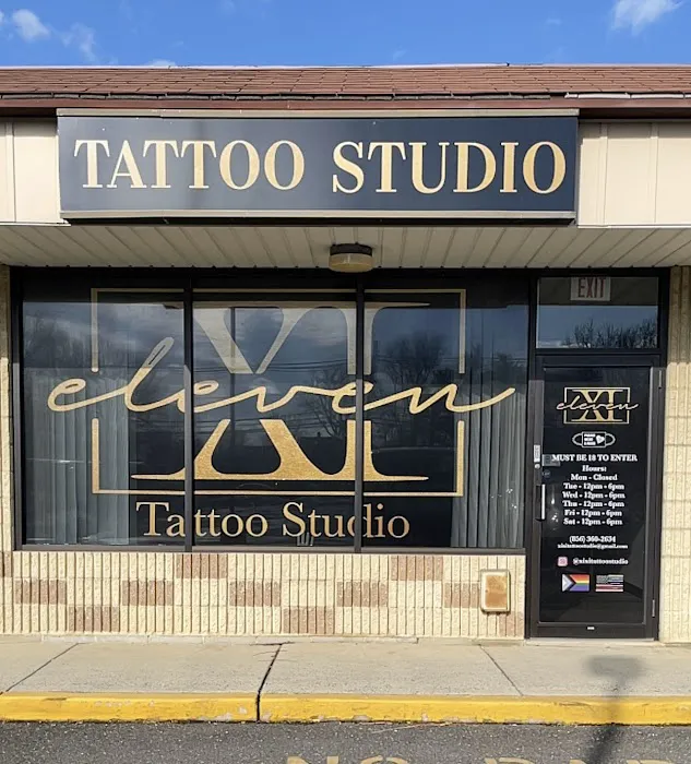 XI XI Tattoo Studio 9