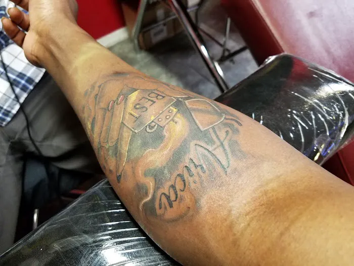 Big City Tattoo Studio 6