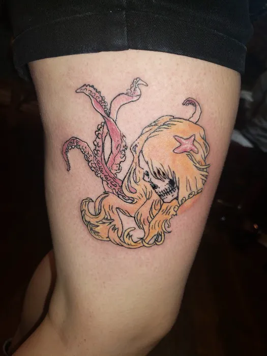 Creative Vibes Tattoo Studio 5