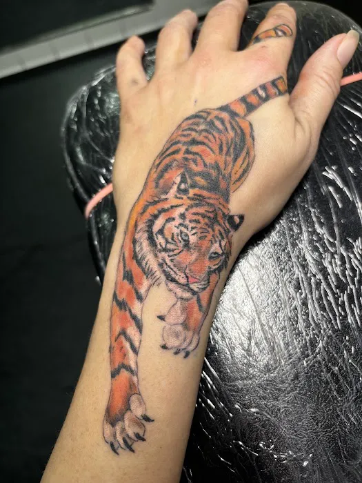 Exile Ink and Piercing Studio 4