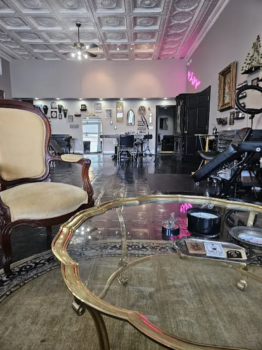 Black Ink Allure Tattoo Parlor 2