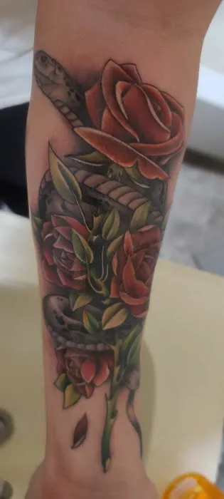 Darkline Tattoo Studio 3