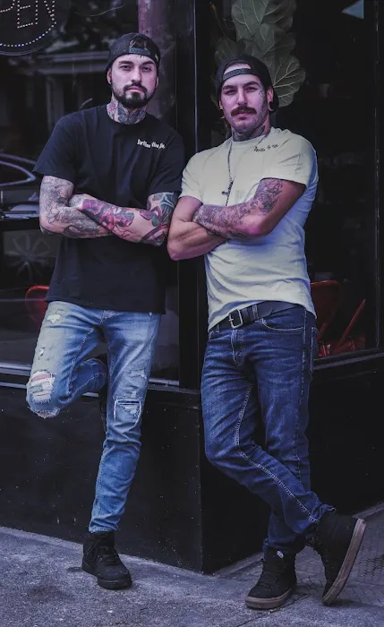 Darkline Tattoo Studio 8
