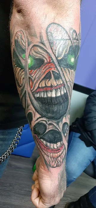 Axonic Inkworks Custom Tattoo Studio 2