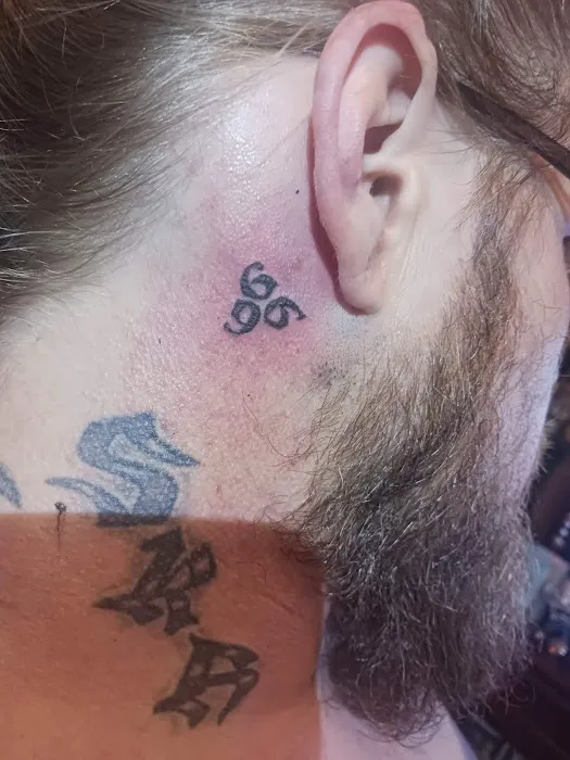 Draconis Ink and Piercings 2