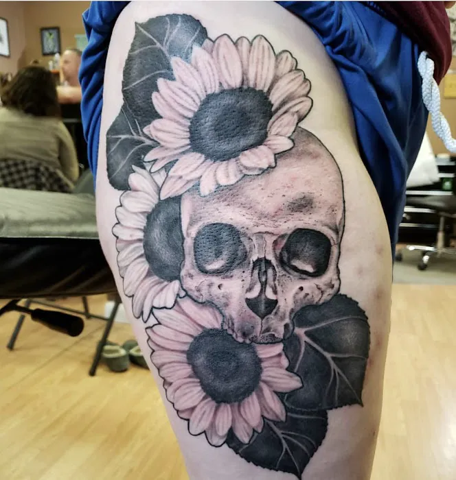 Cloud 9 Tattoo Company 4