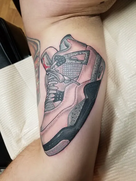 MOONSHINE INK TATTOO CO. 3