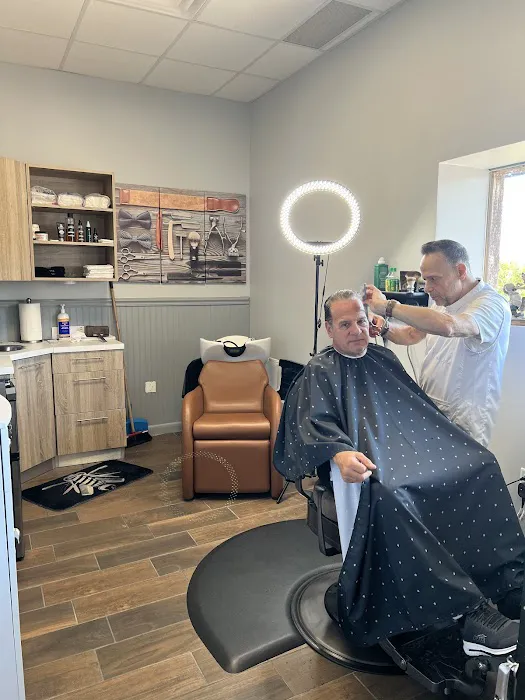 US Salon Studios 6