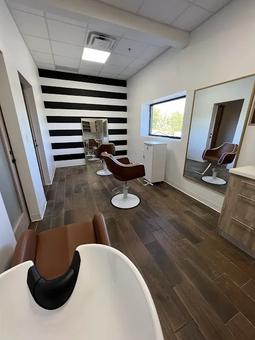 US Salon Studios 1