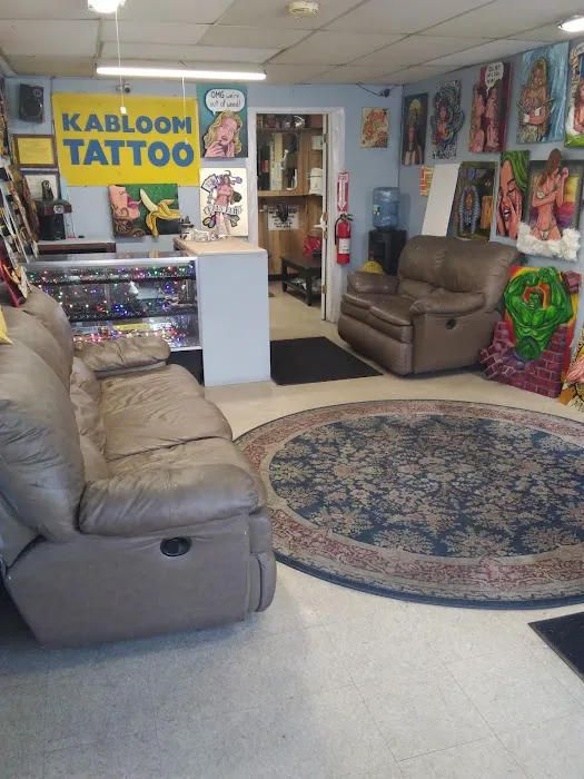 Kabloom Tattoo Studio 8