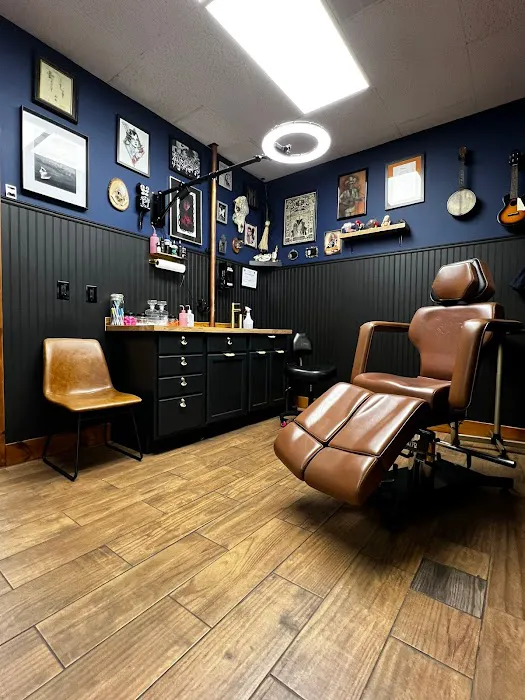 Banner & Bone Tattoo Company 0
